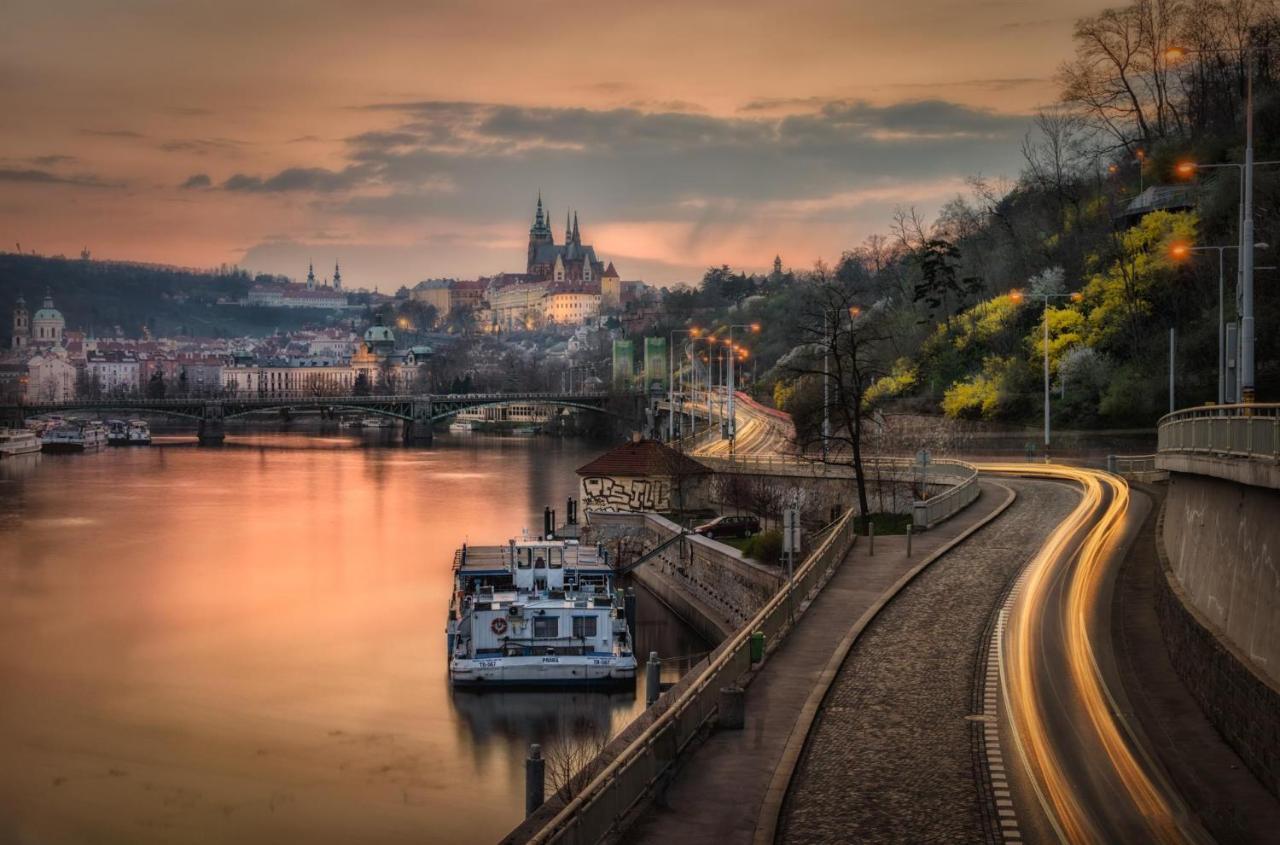 Apt In Center Prague Great View By Michal&Friends Exteriör bild
